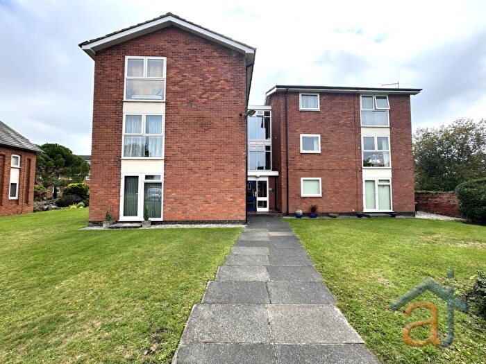 1 Bedroom Apartment For Sale In Brentwood Court, Southport, PR9