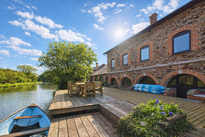 4 Bedroom Terraced House For Sale In Higher Wharf, Bude, EX23