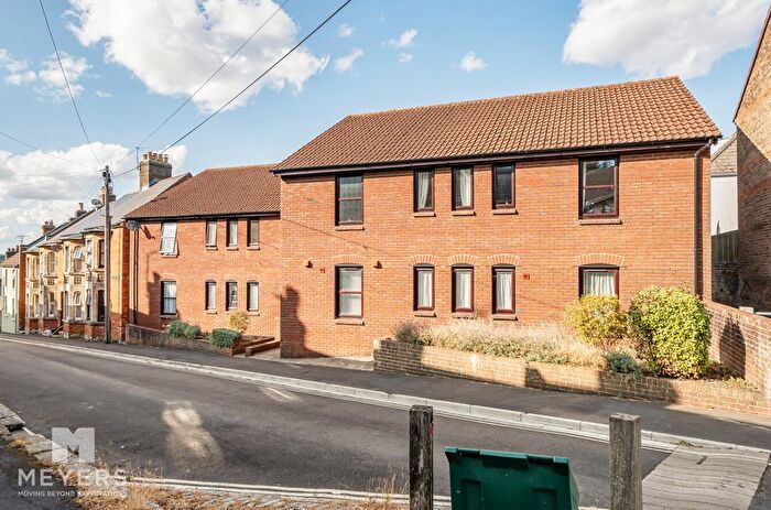 1 Bedroom Flat For Sale In High Street, Dorchester, DT1