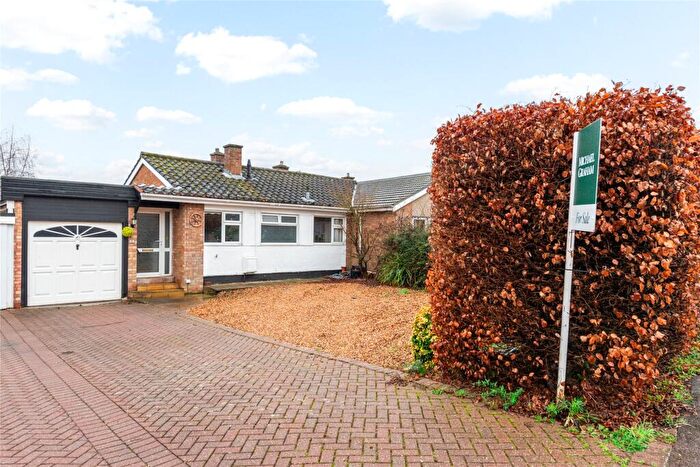 3 Bedroom Bungalow For Sale In Hookhams Lane, Renhold, Bedfordshire, MK41
