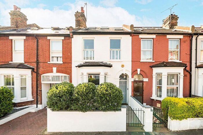5 Bedroom Property For Sale In Harberson Road, Balham, SW12