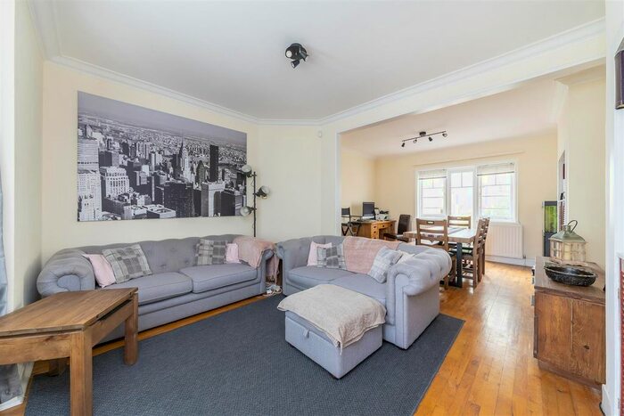 3 Bedroom Semi-Detached House To Rent In Messaline Avenue, Acton, W3