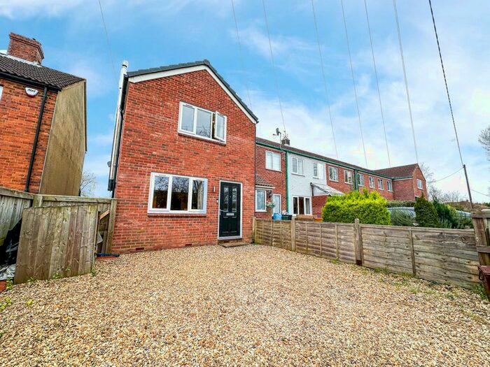 3 Bedroom End Of Terrace House For Sale In Mill Cottages, Creech St. Michael, Taunton., TA3