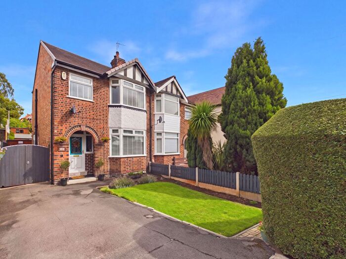 3 Bedroom Semi-Detached House For Sale In Westdale Lane, Carlton, Nottingham, NG4
