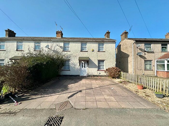 3 Bedroom Semi Detached House For Sale In Ninth Avenue, Hayes, UB3