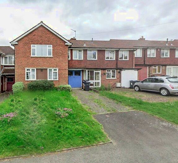 4 Bedroom Semi-Detached House To Rent In Swarthmore Road, Birmingham, West Midlands, B29