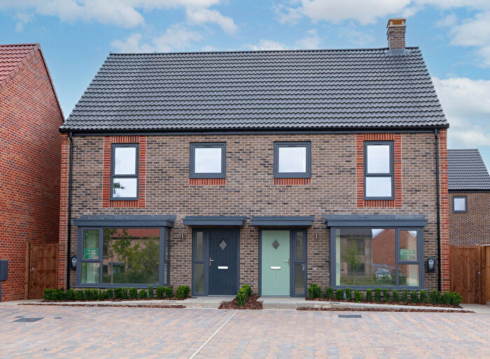 3 Bedroom Semi-Detached House For Sale In St Giles Park, Cringleford, Norwich, NR4