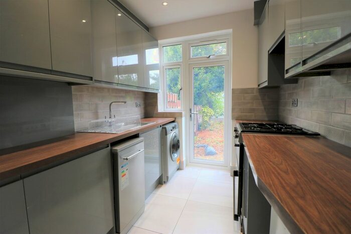 3 Bedroom Terraced House To Rent In Aldborough Road South, Ilford, Essex, IG3