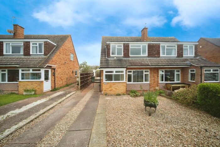 3 Bedroom Semi-Detached House For Sale In Arundells Way, Creech St. Michael, Taunton, TA3