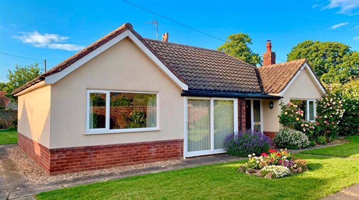 3 Bedroom Bungalow To Rent In North End, Fulbeck, Grantham, NG32