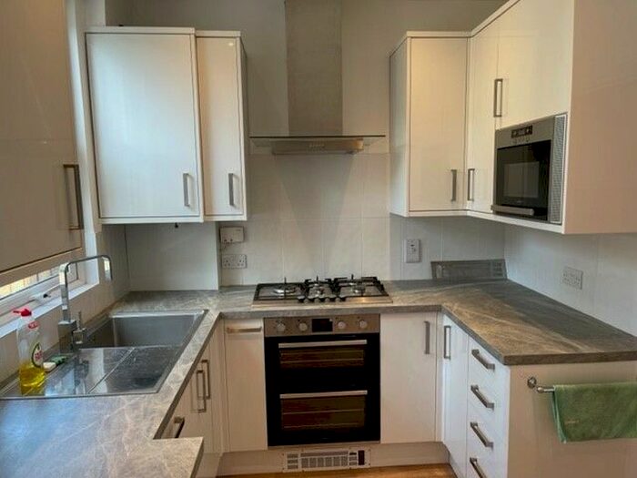 2 Bedroom Terraced House To Rent In Norton Gardens, London, SW16