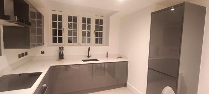1 Bedroom Apartment To Rent In Picture House Apartment C, Long Row, NG1