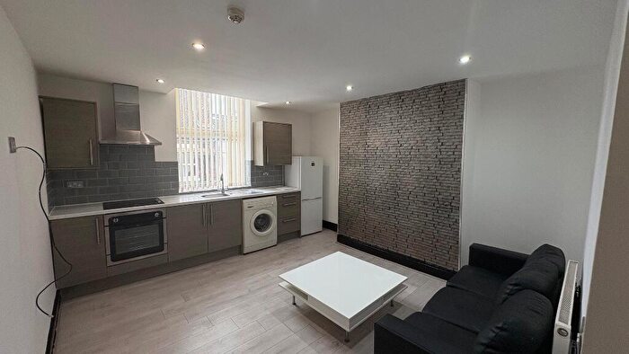 2 Bedroom Flat To Rent In Onslow Road, Liverpool, L6