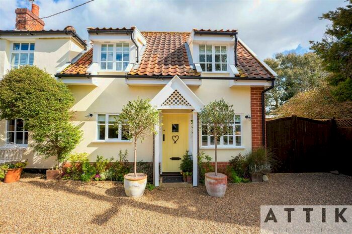 4 Bedroom End Of Terrace House For Sale In Coles Hill, Wenhaston, Halesworth, IP19