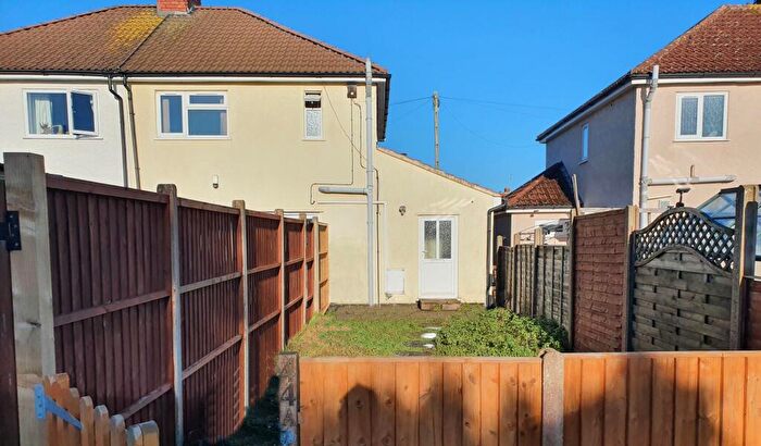 1 Bedroom Flat For Sale In A Cotswold Road, Chipping Sodbury, BS37