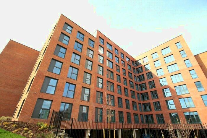 2 Bedroom Apartment To Rent In Axium, Windmill Street, Birmingham, B1