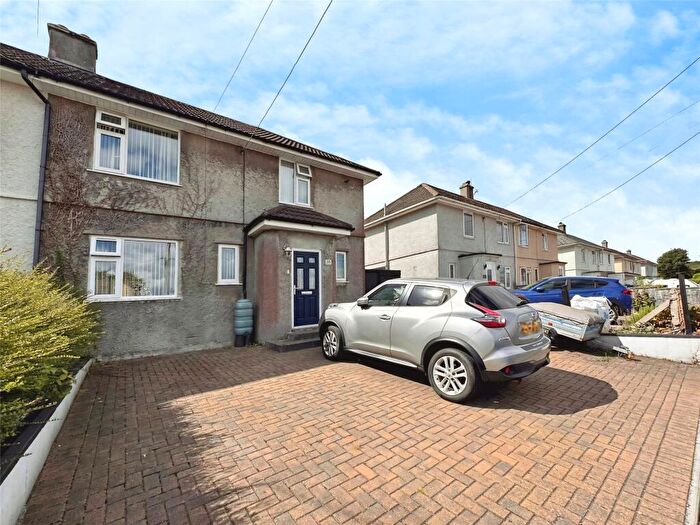 3 Bedroom Semi Detached House For Sale In Pomphlett Close, Plymouth, Devon, PL9