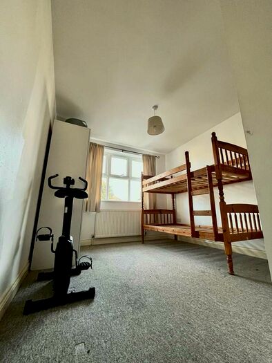 2 Bedroom Flat To Rent In James Court, Southwood Avenue, Southbourne, BH6