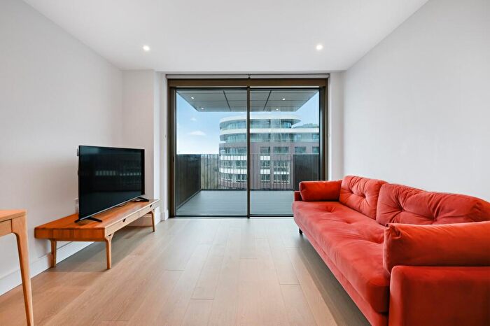 1 Bedroom Apartment To Rent In Darwin House, Prince Of Wales Drive, London, SW11