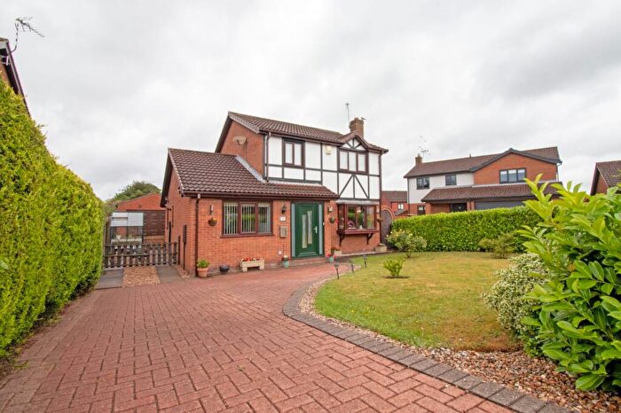 4 Bedroom Detached House For Sale In Priory Way, Lea, DN21