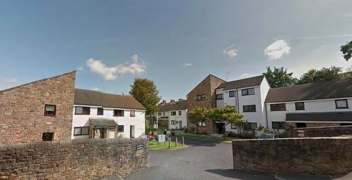 2 Bedroom Flat To Rent In Greenfield Court, Quarry Road, Lancaster, Lancashire, LA1