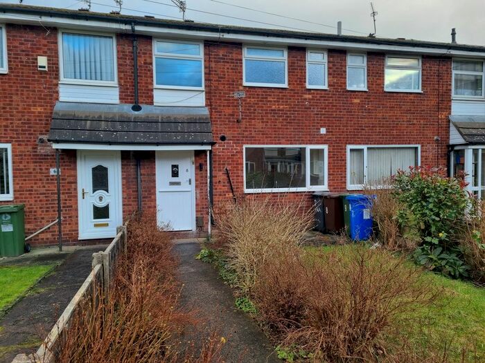 3 Bedroom Terraced House To Rent In Lingard Close, Audenshaw, Manchester, M34