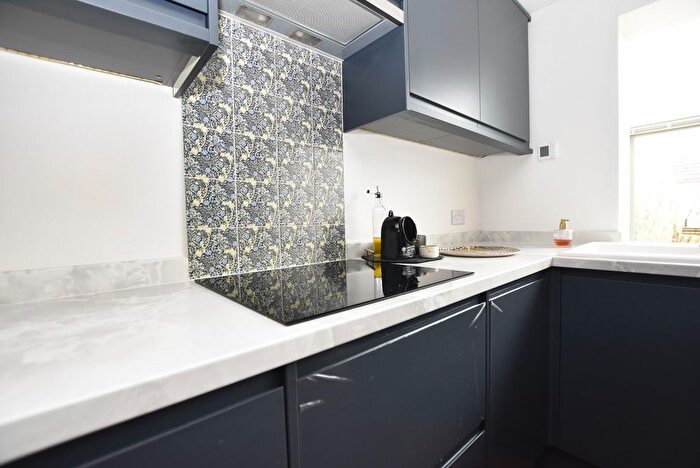 3 Bedroom Detached House To Rent In Foljambe Road, Brimington, Chesterfield, S43