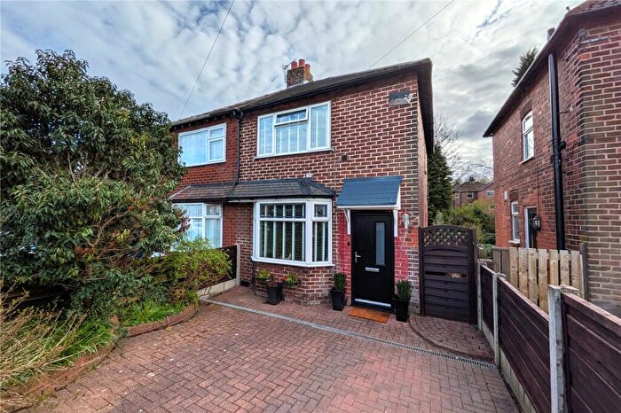2 Bedroom Semi Detached House For Sale In Moorfield Avenue, Denton, Tameside, M34