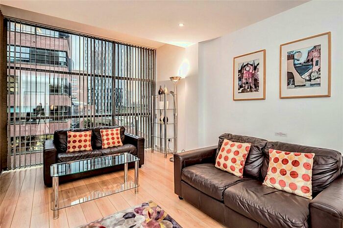 1 Bedroom Flat For Sale In Deansgate Quay, Deansgate, Manchester, Greater Manchester, M3
