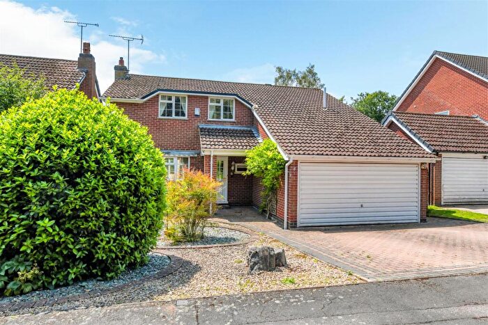 4 Bedroom Detached House For Sale In Towles Pastures, Castle Donington, Derby, DE74