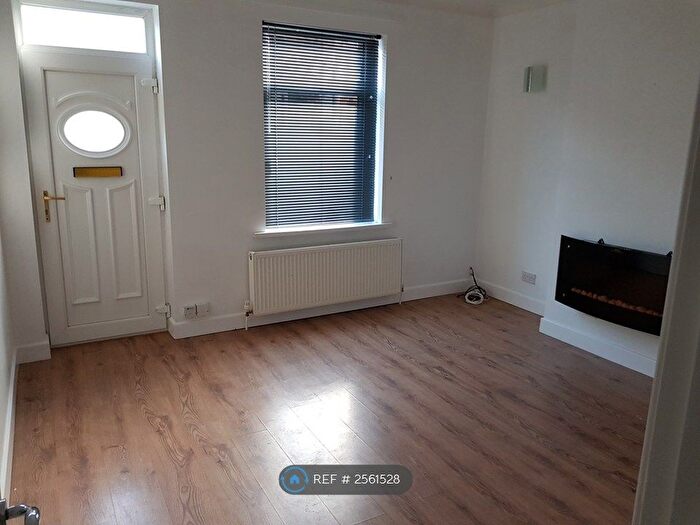 2 Bedroom Terraced House To Rent In Hopewell Street, Barnsley, S70