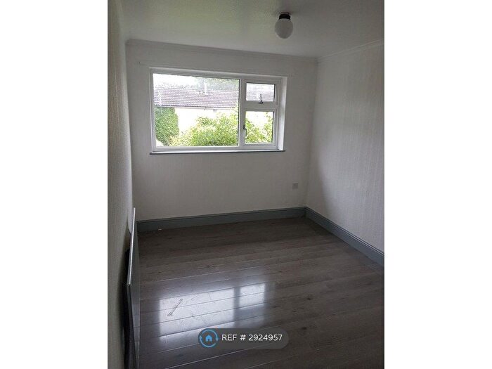 3 Bedroom Terraced House To Rent In Quarry Avenue, Nottingham, NG6