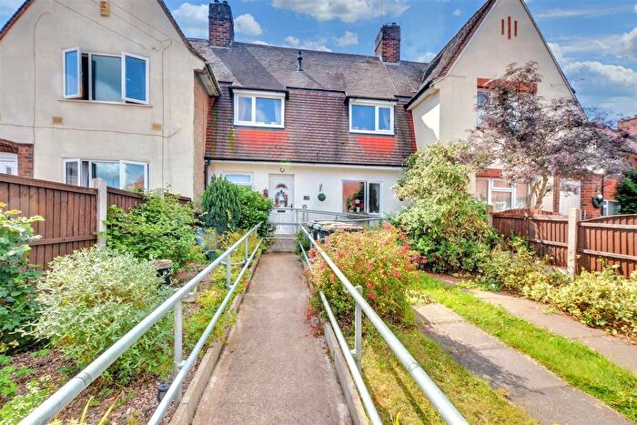 2 Bedroom Terraced House For Sale In Dennis Avenue, Beeston, NG9