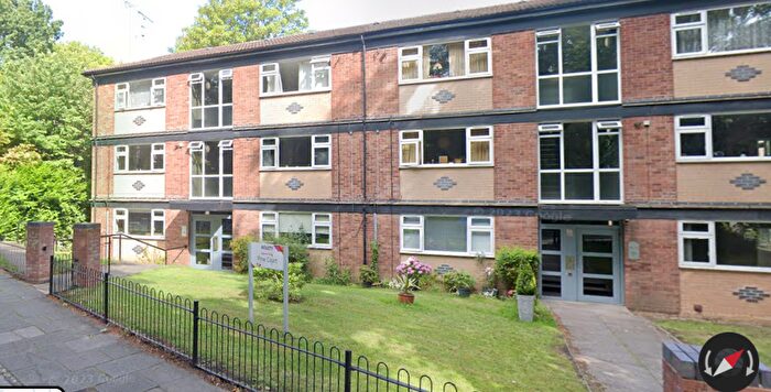Studio To Rent In Pine Court, Lapwing Lane, Manchester, Greater Manchester, M20