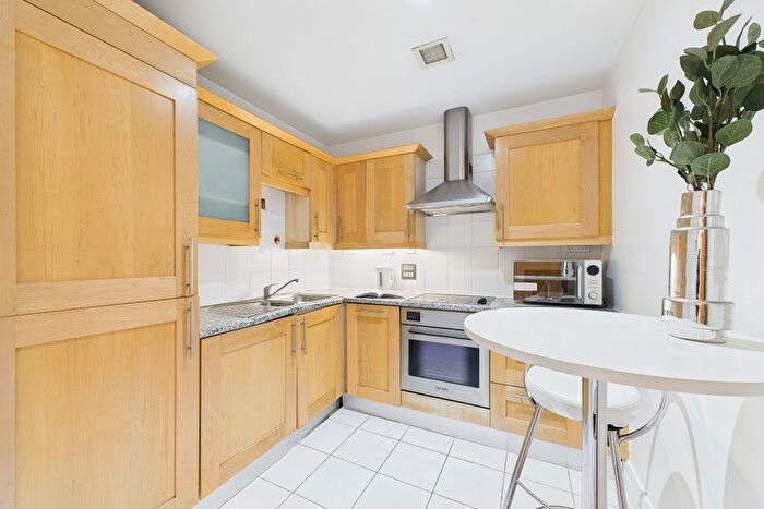2 Bedroom Flat For Sale In Whitehouse Apartments, Belvedere Road, Waterloo, London, SE1