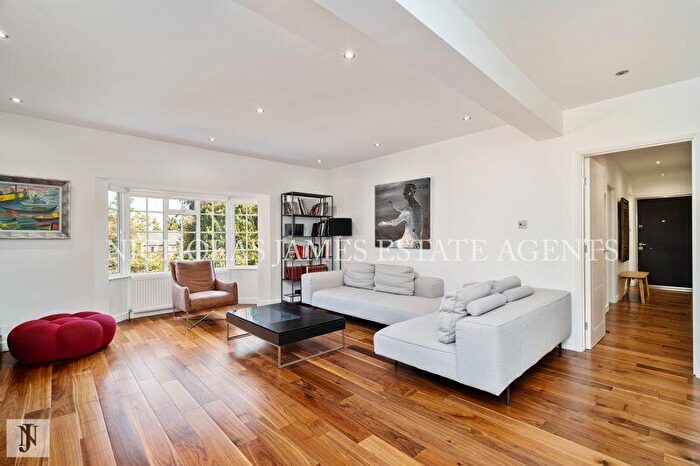 3 Bedroom Flat To Rent In Chandos Court, The Green, High Street, Southgate London, N14