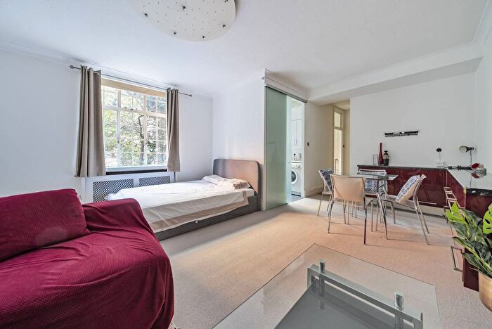 Studio To Rent In Chelsea Manor Street, Chelsea, London, SW3