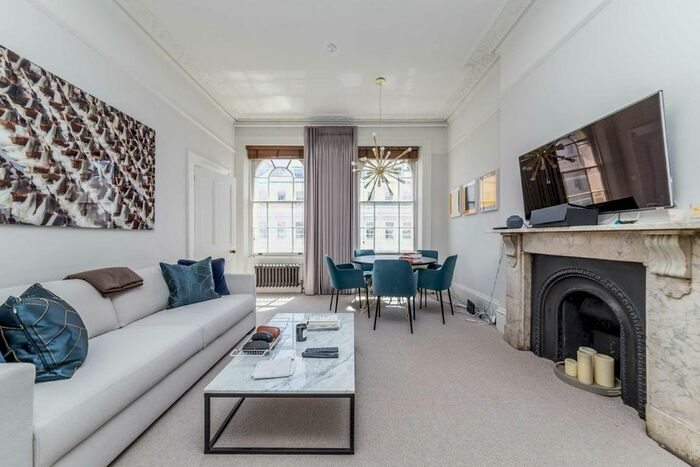 1 Bedroom Flat To Rent In Stanley Gardens, London, W11