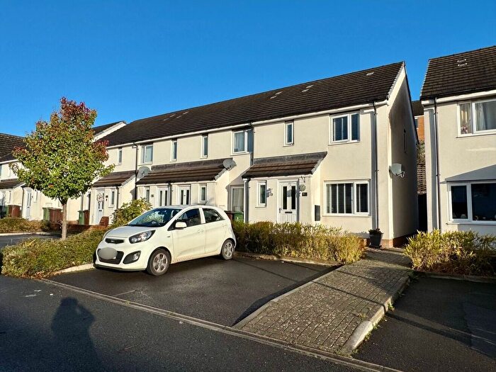 3 Bedroom End Terrace House For Sale In Bluebell Street, Derriford, PL6