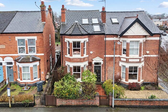4 Bedroom Semi Detached House For Sale In 'singleton', Laugherne Road, St. John's, Worcester., WR2