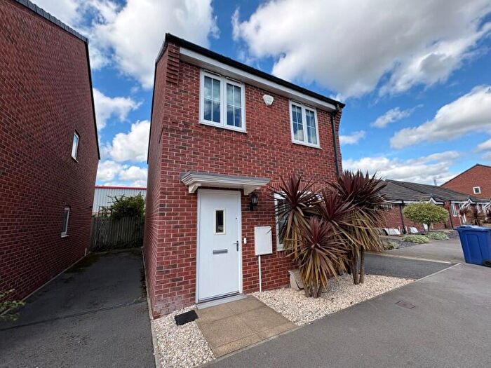 3 Bedroom Detached House To Rent In South Street, Doncaster, DN4