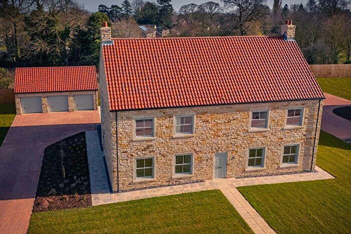 5 Bedroom Detached House For Sale In Kneeton Lane, Middleton Tyas, DL10