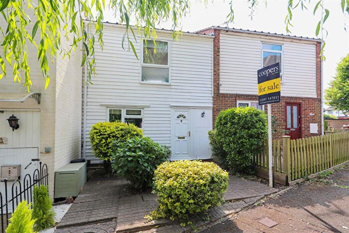 2 Bedroom Terraced House For Sale In Shorediche Close, Ickenham, UB10