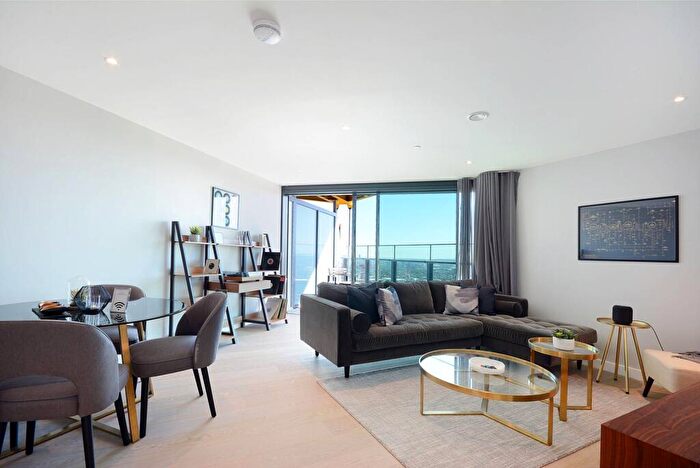 1 Bedroom Flat To Rent In Churchyard Row, Elephant And Castle, London, SE11