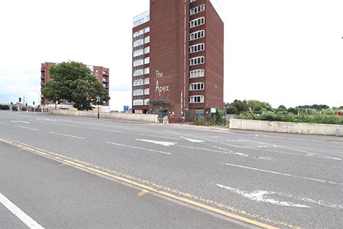 2 Bedroom Flat For Sale In The Apex, Oundle Road, Peterborough, PE2