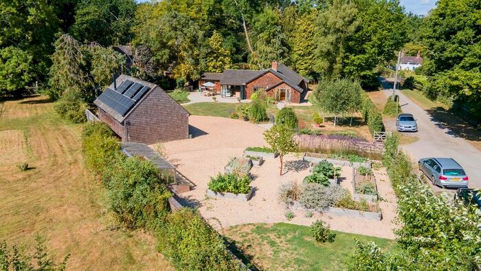 5 Bedroom Detached House For Sale In Brownhill Road, Wootton, BH25