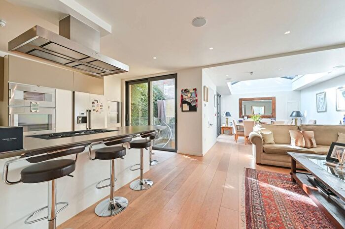 6 Bedroom Terraced House For Sale In Roland Way, South Kensington, London, SW7