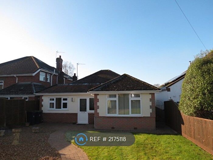 3 Bedroom Bungalow To Rent In Byron Road, Wimborne, BH21