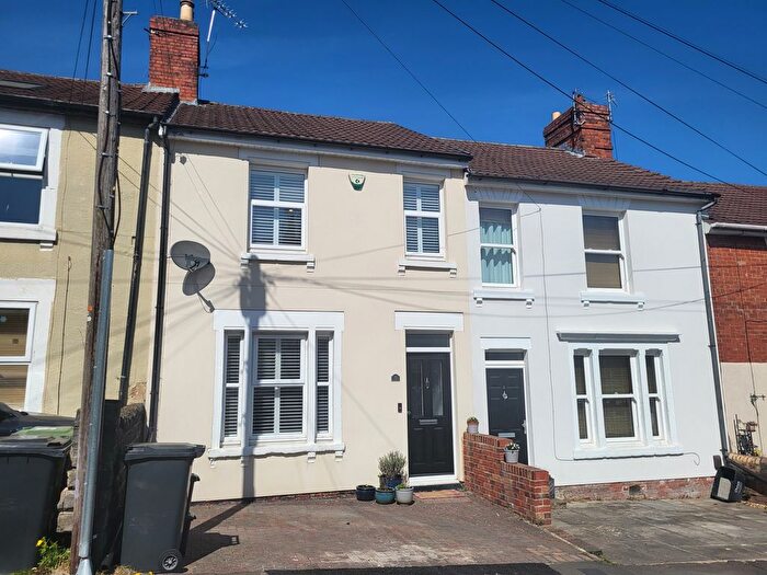 3 Bedroom Property To Rent In Dixon Street, Swindon, SN1