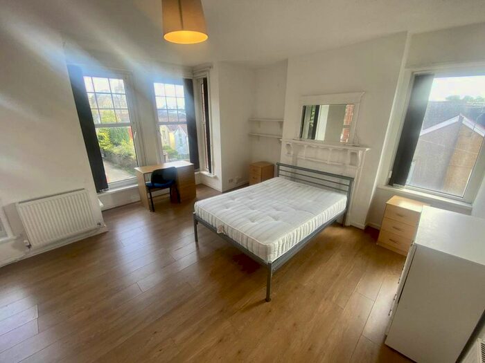 5 Bedroom Property To Rent In Bernard Street, Uplands, Swansea, SA2